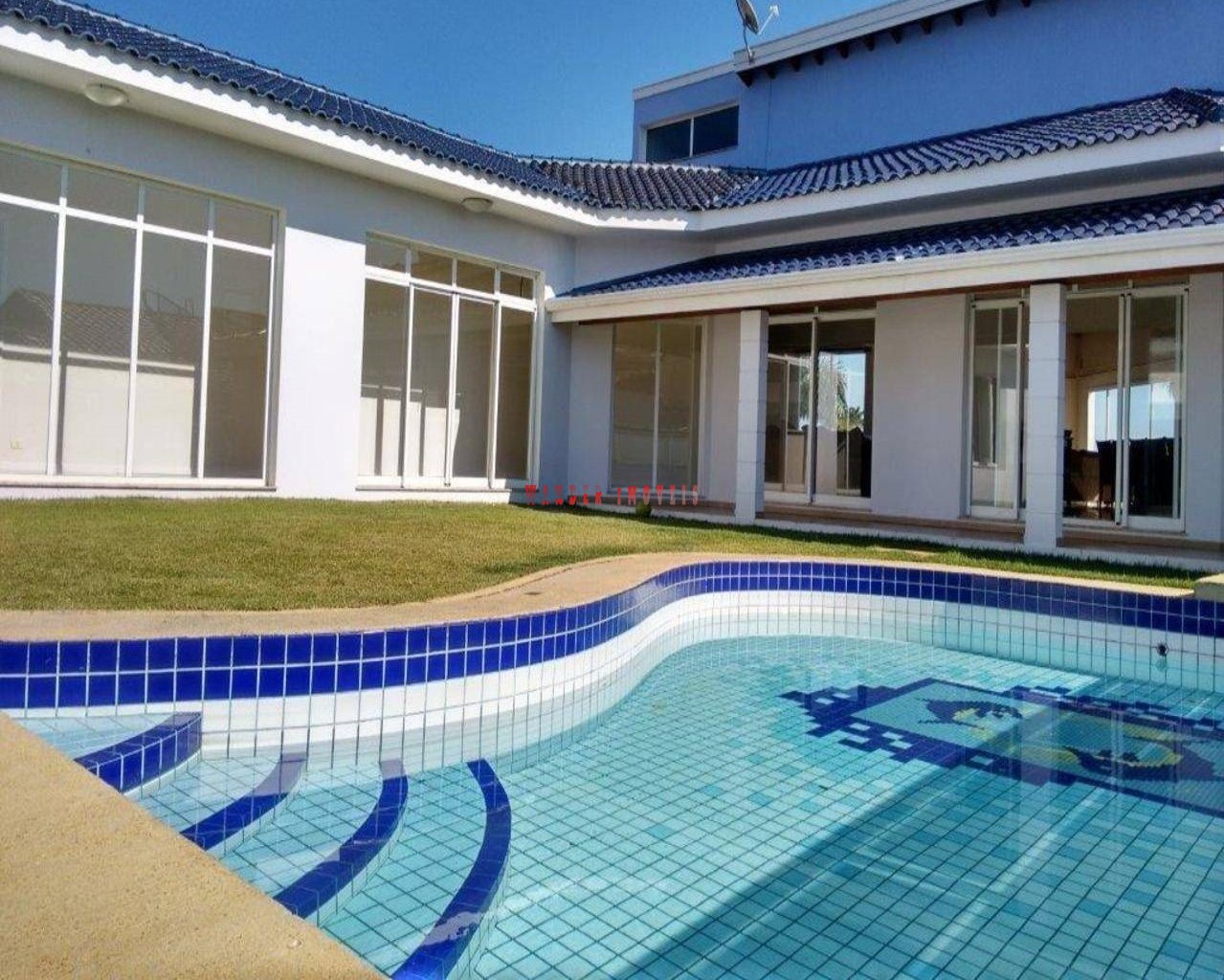 CASA RESIDENCIAL em CABREUVA - SP, JACARÉ