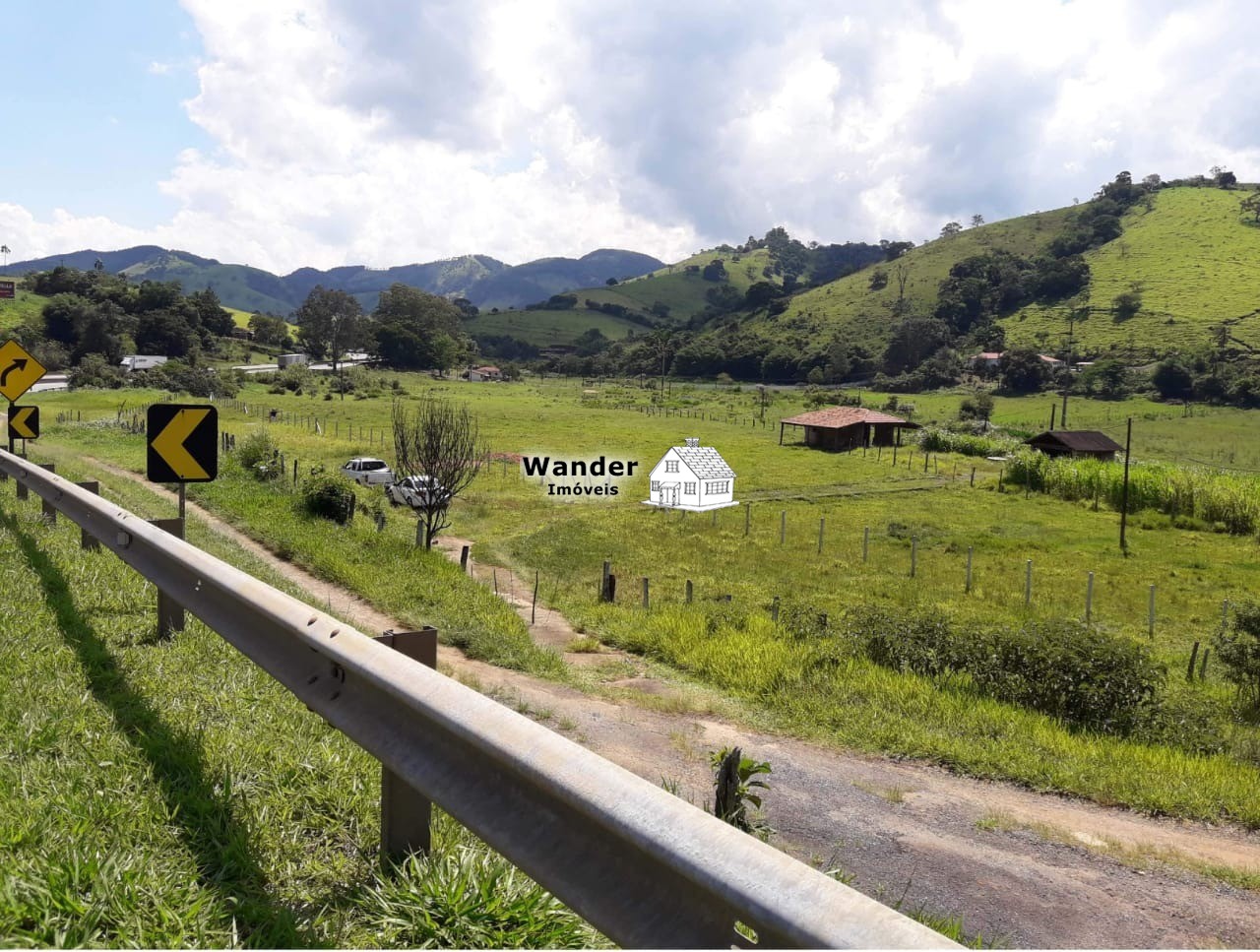 AREA RURAL em CAMBUÍ - MG, Rural
