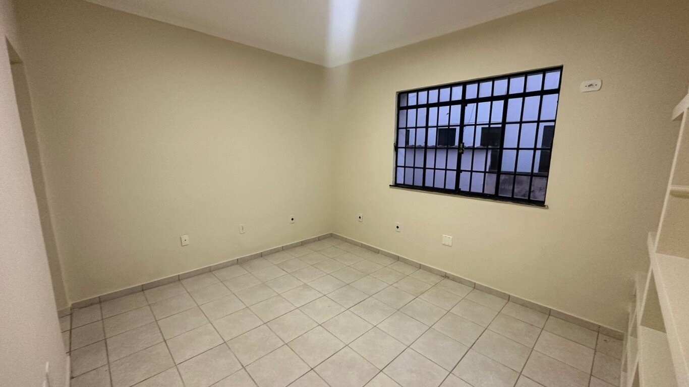 Prédio Inteiro para alugar com 3 quartos, 141m² - Foto 5