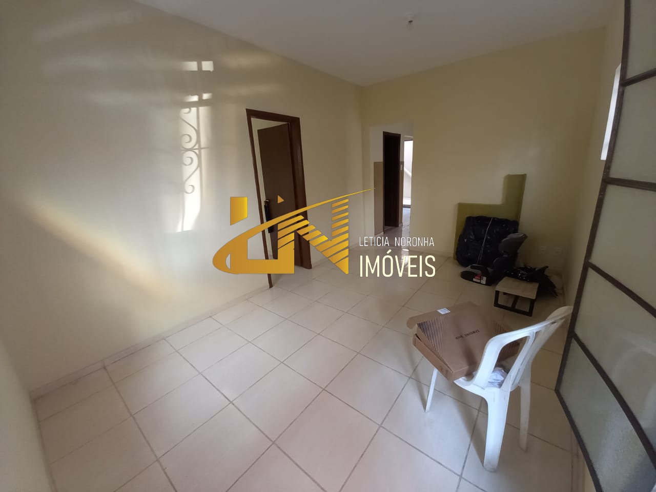 Casa à venda com 7 quartos, 270m² - Foto 17