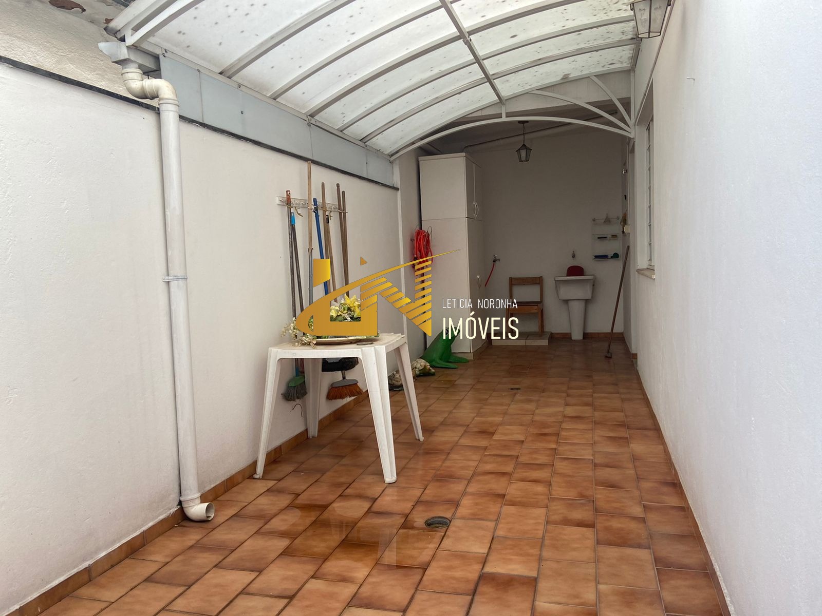 Apartamento à venda com 2 quartos, 161m² - Foto 13