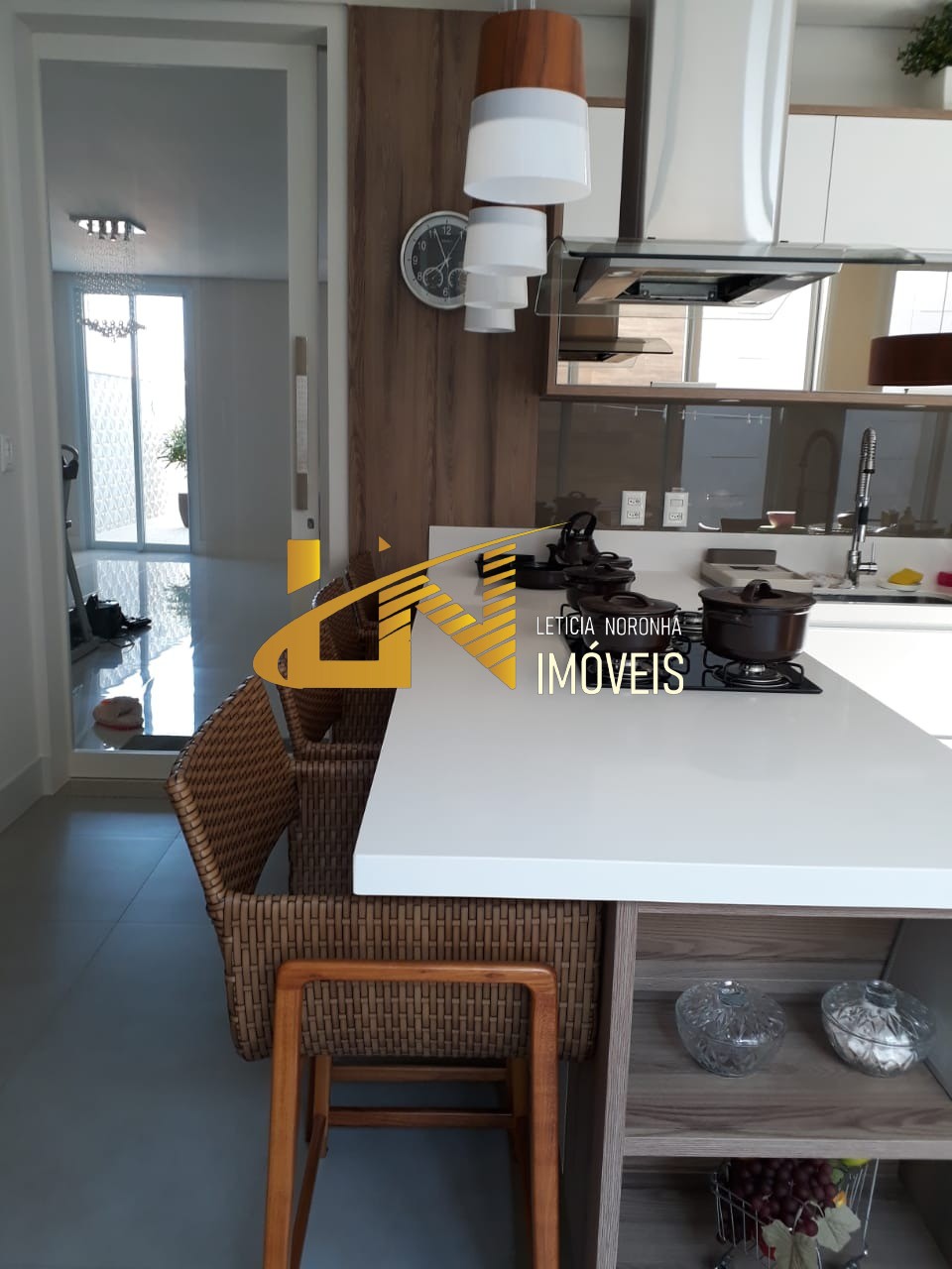 Casa à venda com 4 quartos, 250m² - Foto 23