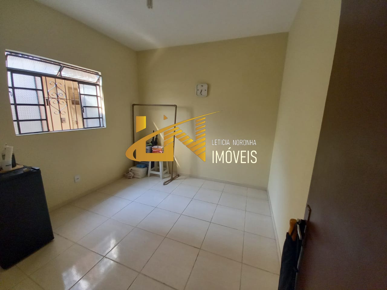 Casa à venda com 7 quartos, 270m² - Foto 21