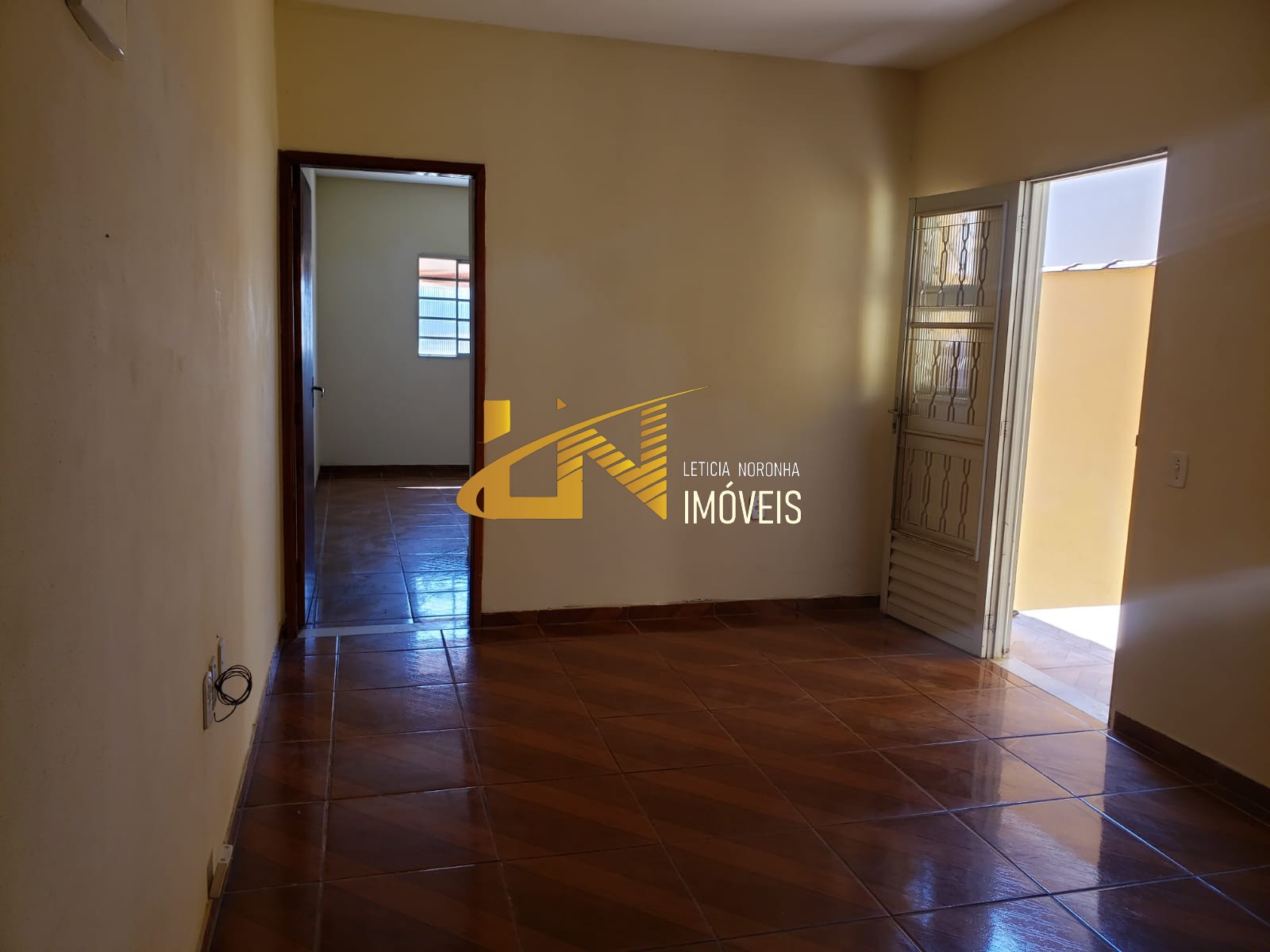 Casa à venda com 2 quartos - Foto 4