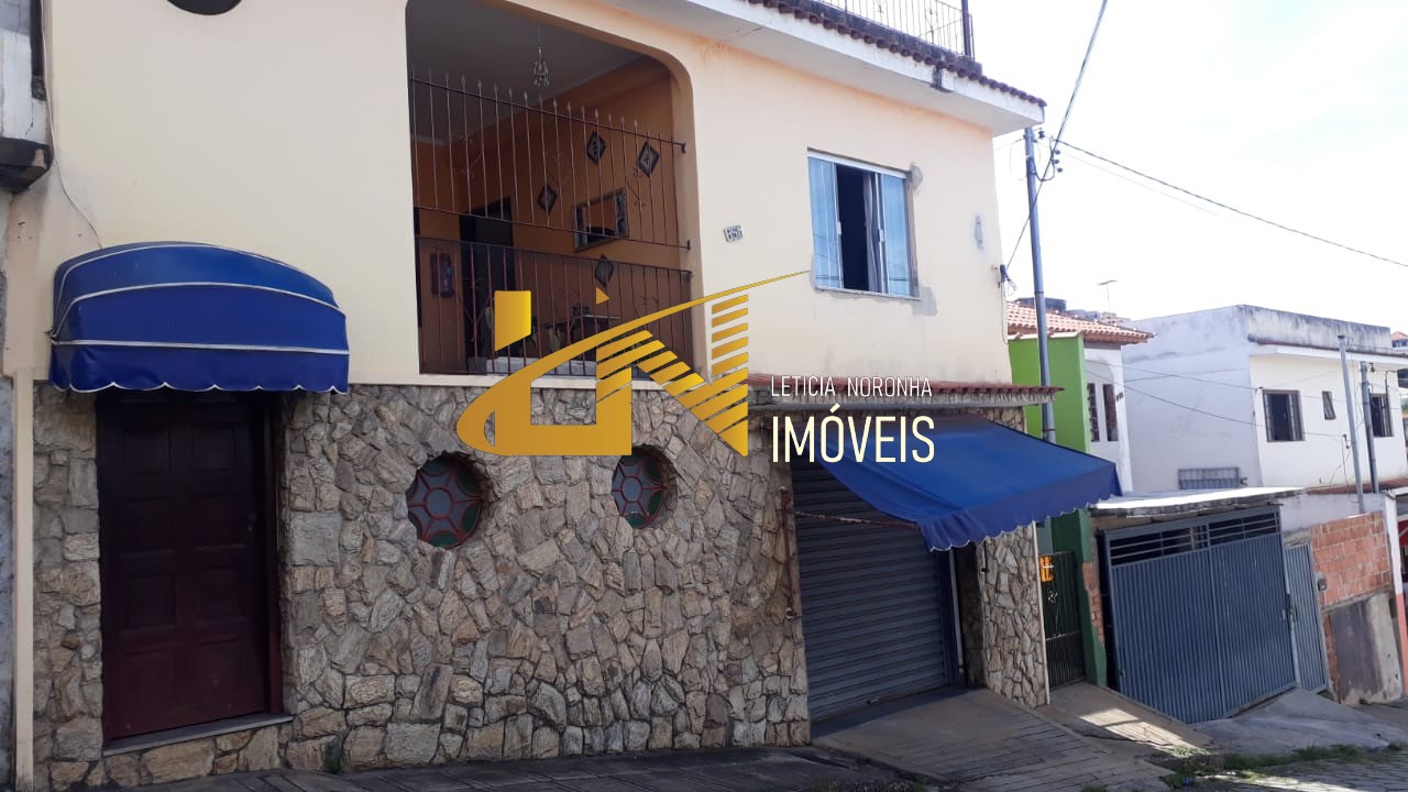 Casa à venda com 2 quartos, 168m² - Foto 1