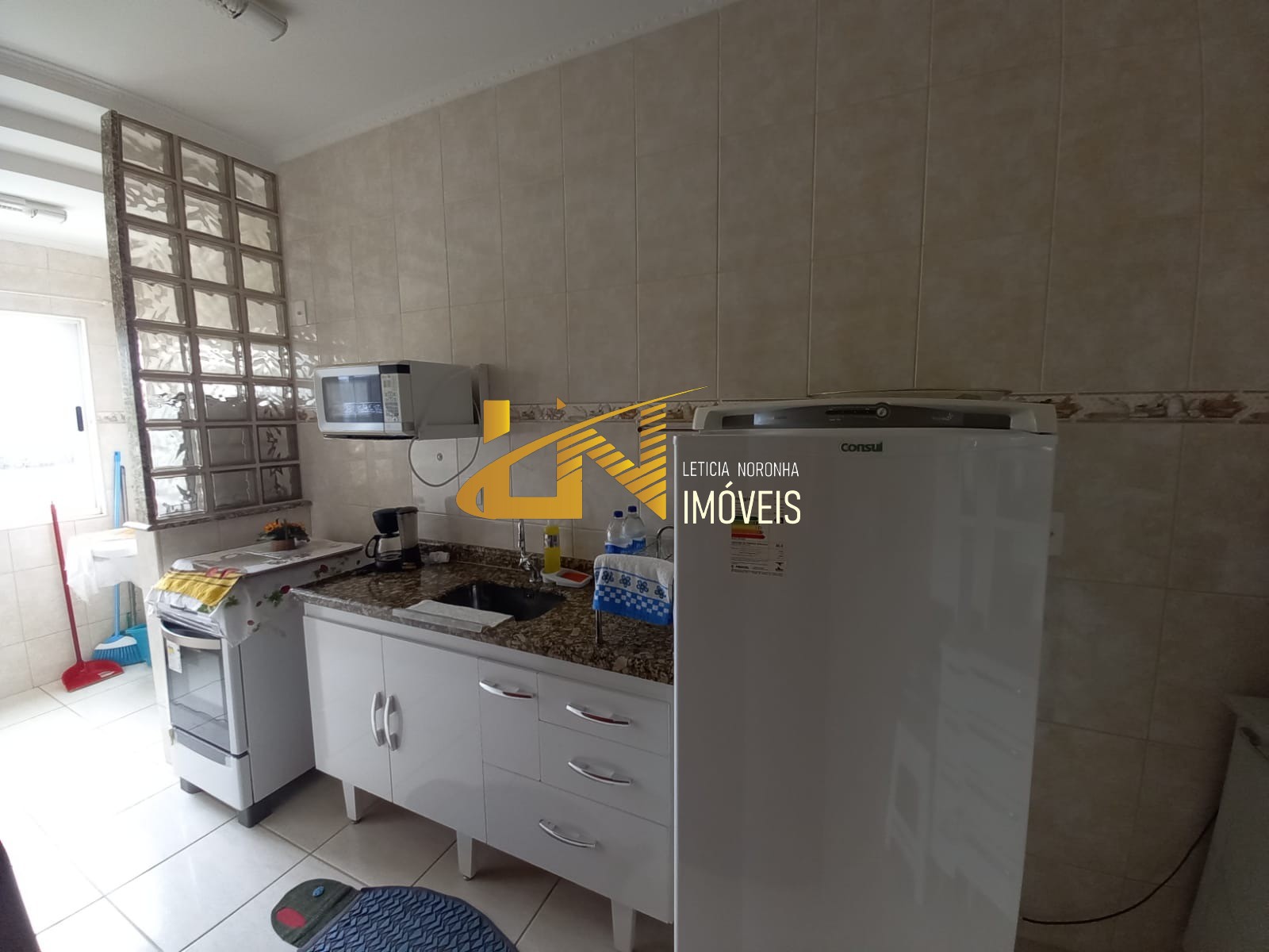 Apartamento à venda com 2 quartos, 65m² - Foto 8