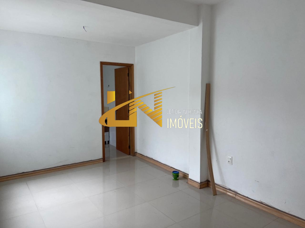 Apartamento à venda com 3 quartos, 109m² - Foto 7