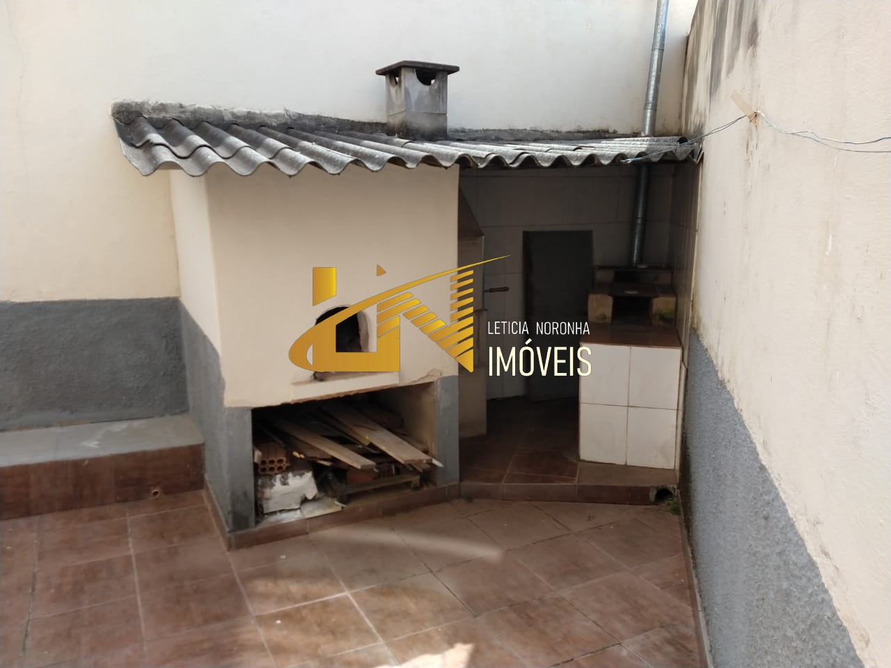 Apartamento à venda com 1 quarto, 100m² - Foto 6