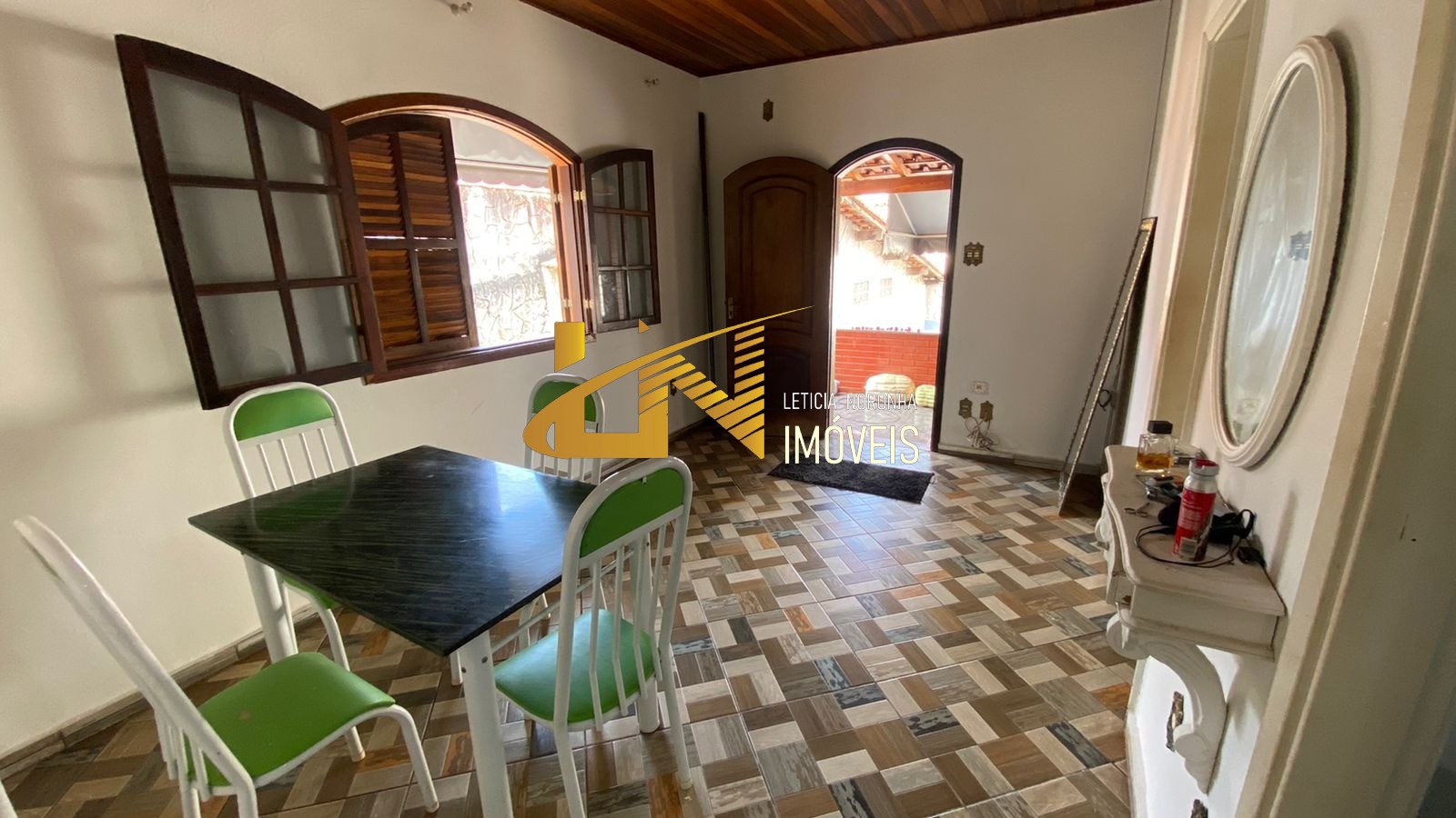 Casa à venda com 3 quartos, 231m² - Foto 7