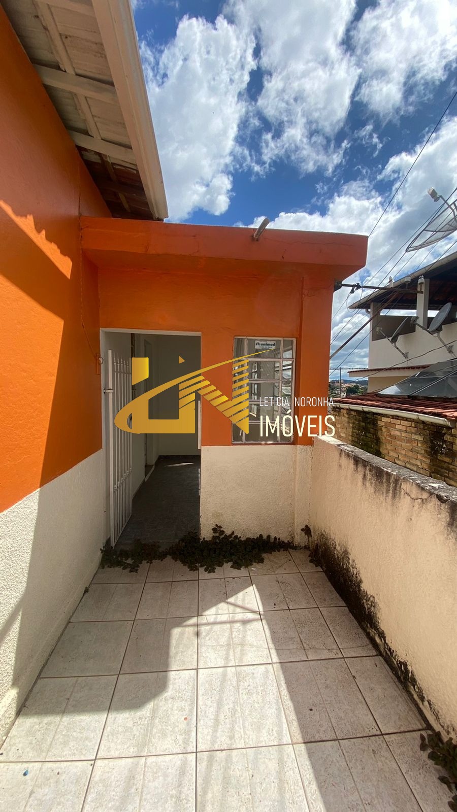 Casa à venda com 3 quartos, 105m² - Foto 3