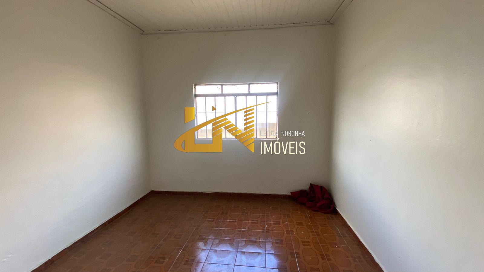 Casa à venda com 3 quartos, 105m² - Foto 7