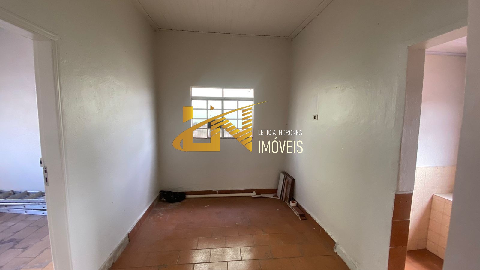 Casa à venda com 3 quartos, 105m² - Foto 9