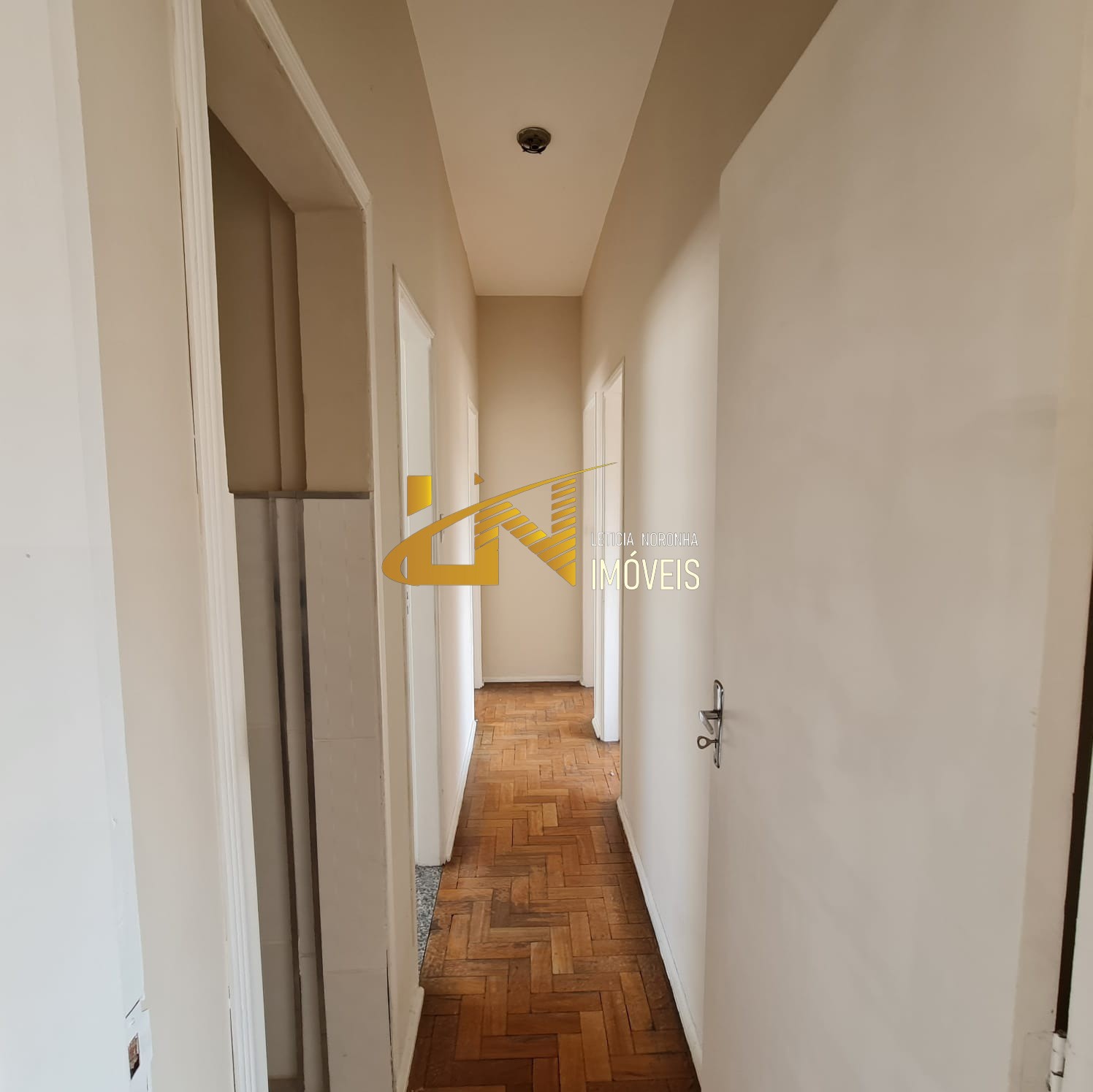 Apartamento para alugar com 3 quartos, 115m² - Foto 4