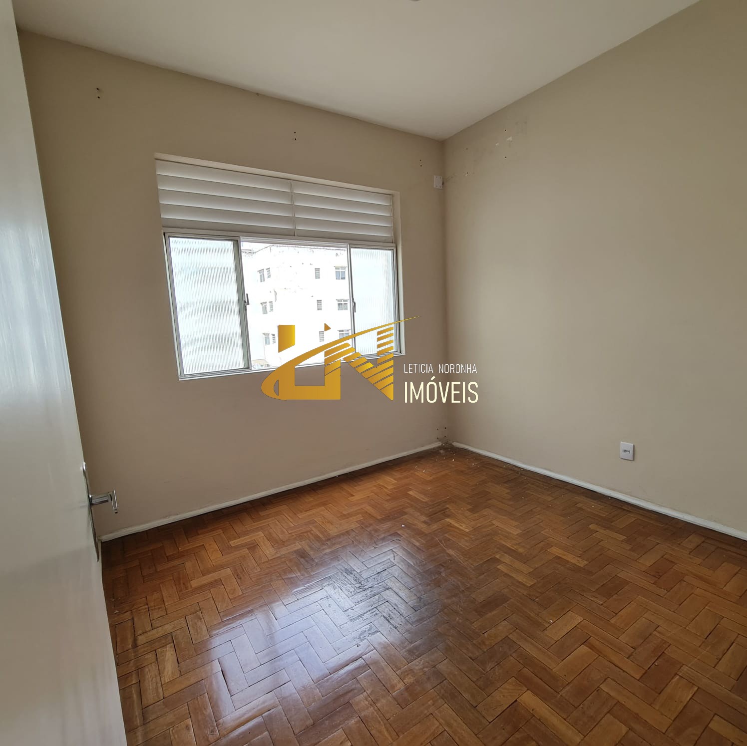 Apartamento para alugar com 3 quartos, 115m² - Foto 7