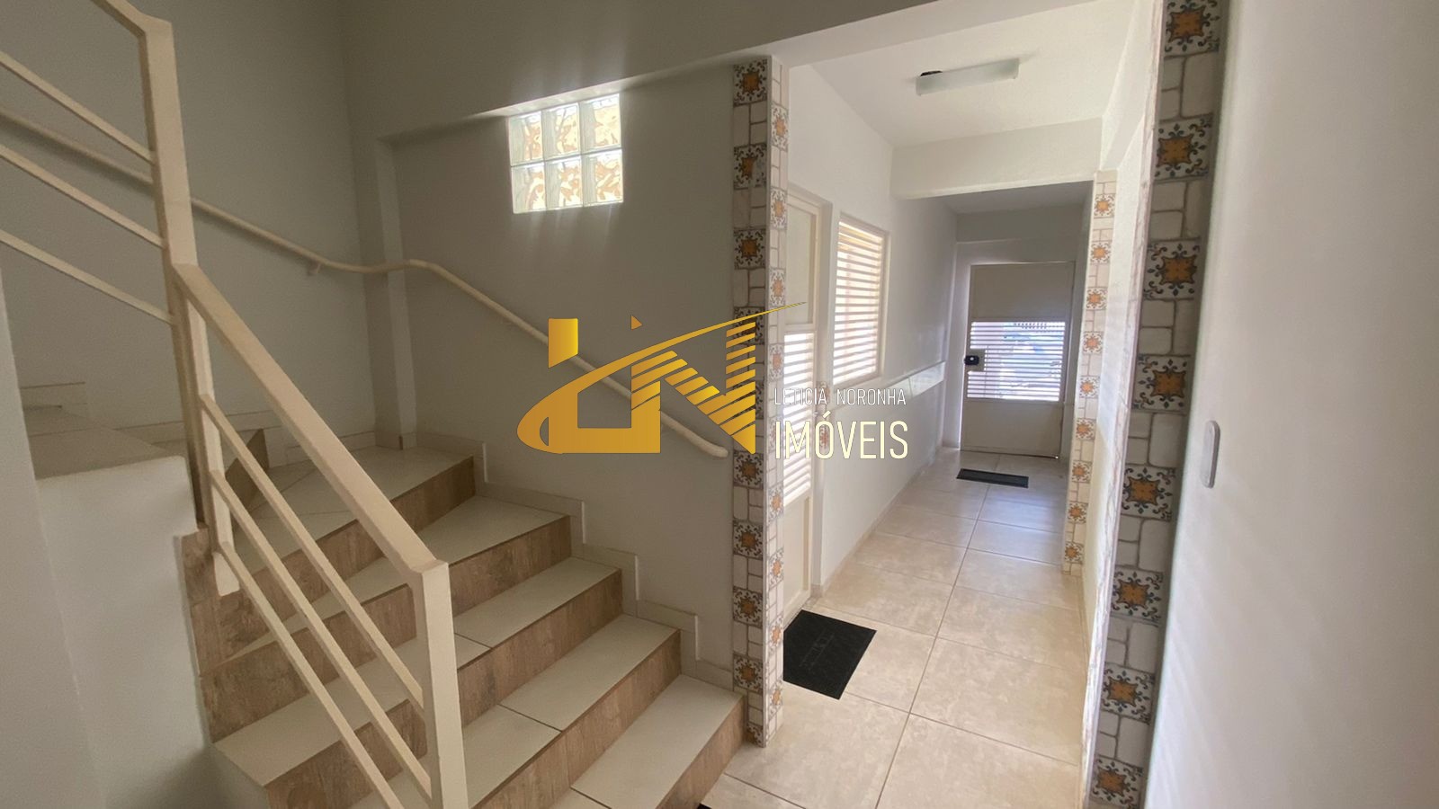 Apartamento à venda com 2 quartos, 190m² - Foto 4