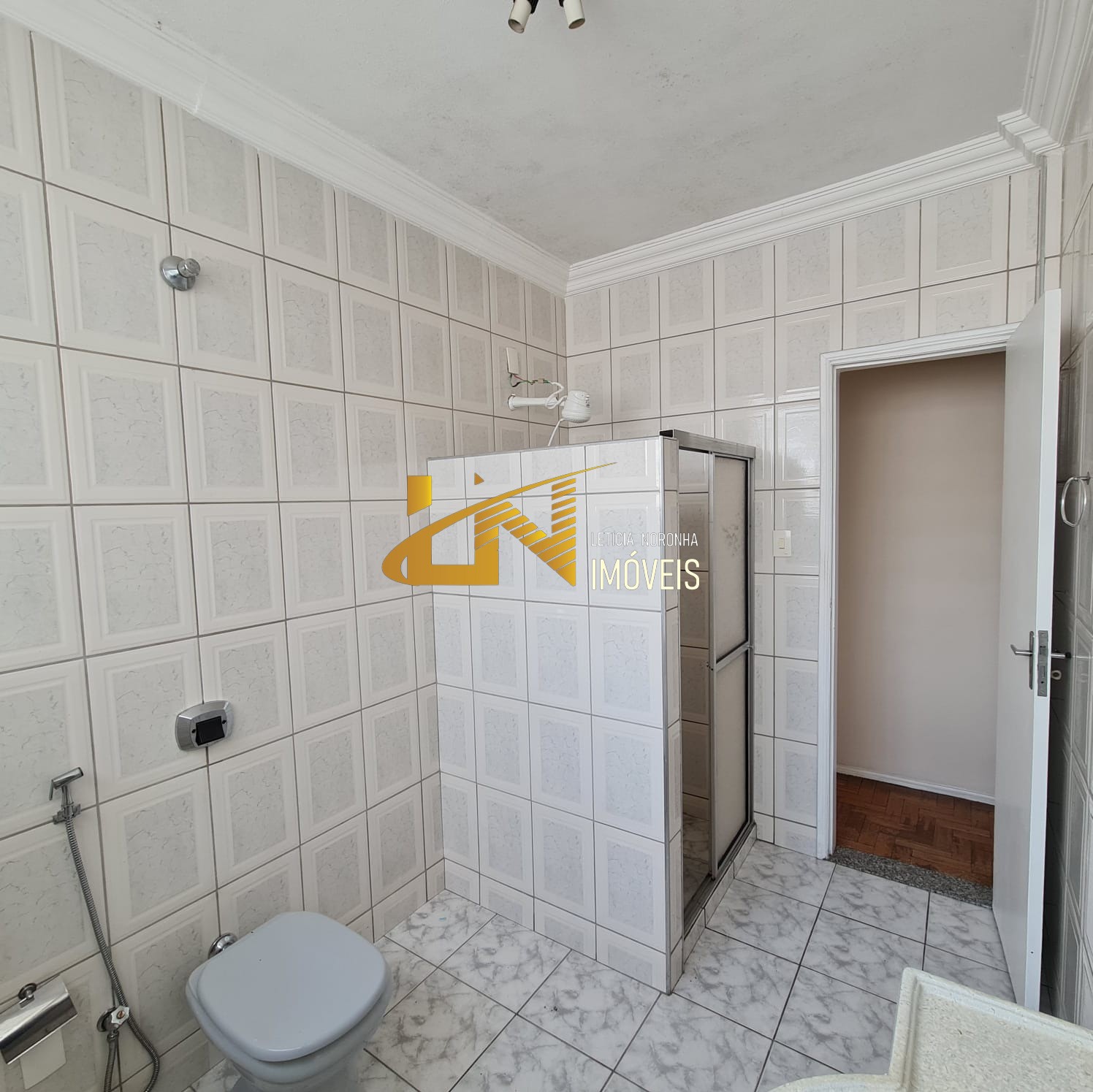 Apartamento para alugar com 3 quartos, 115m² - Foto 11