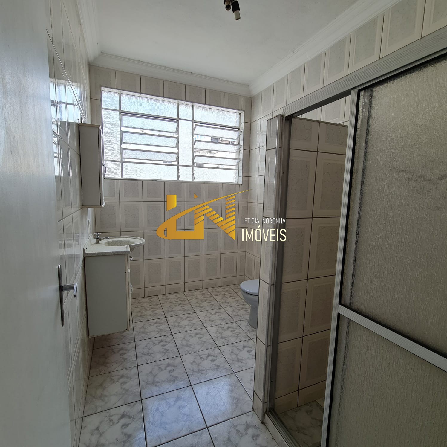 Apartamento para alugar com 3 quartos, 115m² - Foto 10