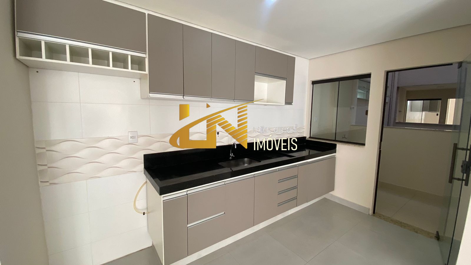 Apartamento à venda com 2 quartos, 74m² - Foto 5