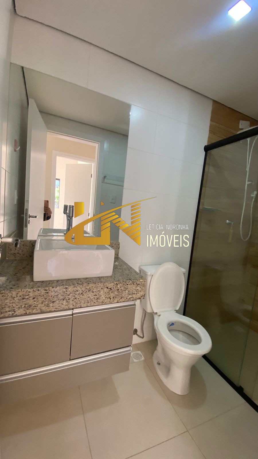 Apartamento à venda com 2 quartos, 74m² - Foto 12