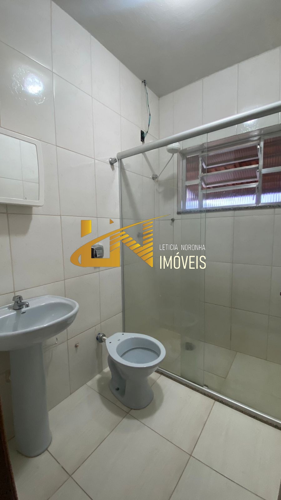 Casa à venda com 2 quartos, 185m² - Foto 10