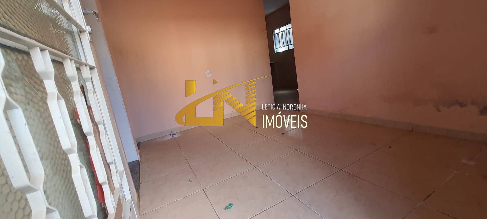 Casa à venda com 2 quartos - Foto 1