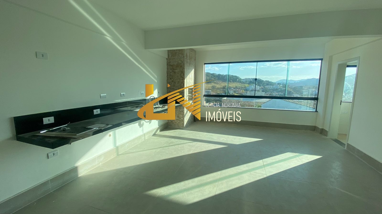 Apartamento à venda com 2 quartos, 115m² - Foto 4