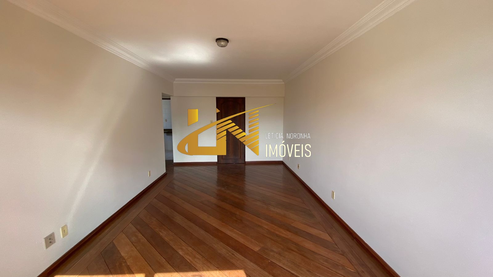 Apartamento para alugar com 1 quarto, 120m² - Foto 3