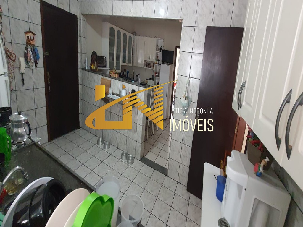 Apartamento à venda com 4 quartos, 244m² - Foto 4