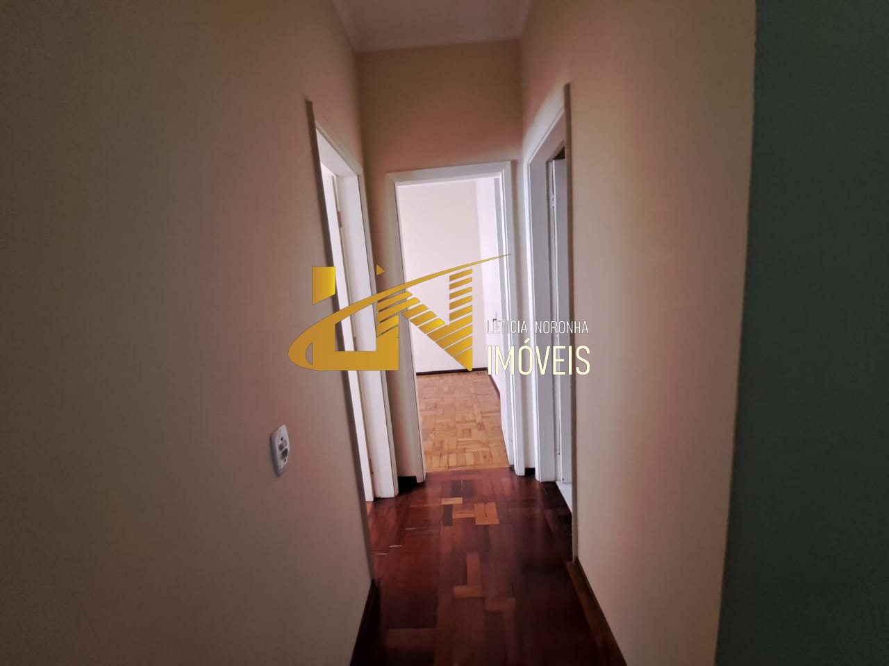 Apartamento à venda com 2 quartos, 90m² - Foto 3