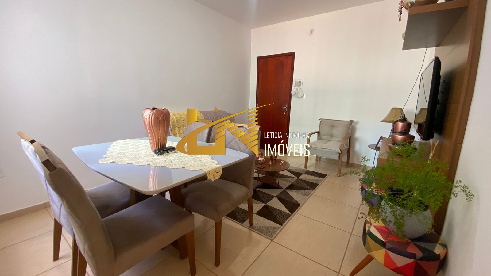 Apartamento à venda com 2 quartos, 58m² - Foto 4