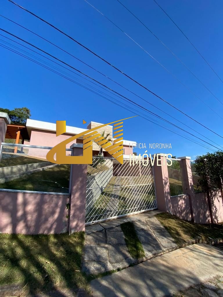 Casa à venda com 3 quartos - Foto 1