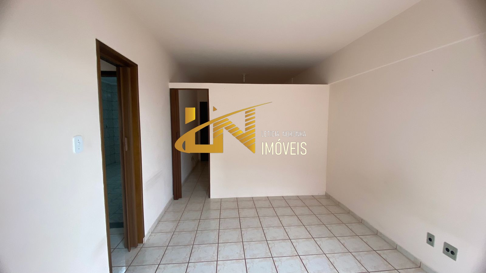 Apartamento à venda com 2 quartos, 64m² - Foto 6