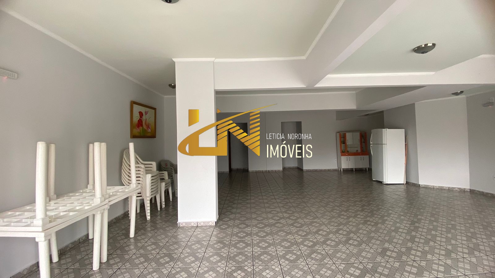 Apartamento à venda com 2 quartos, 64m² - Foto 15