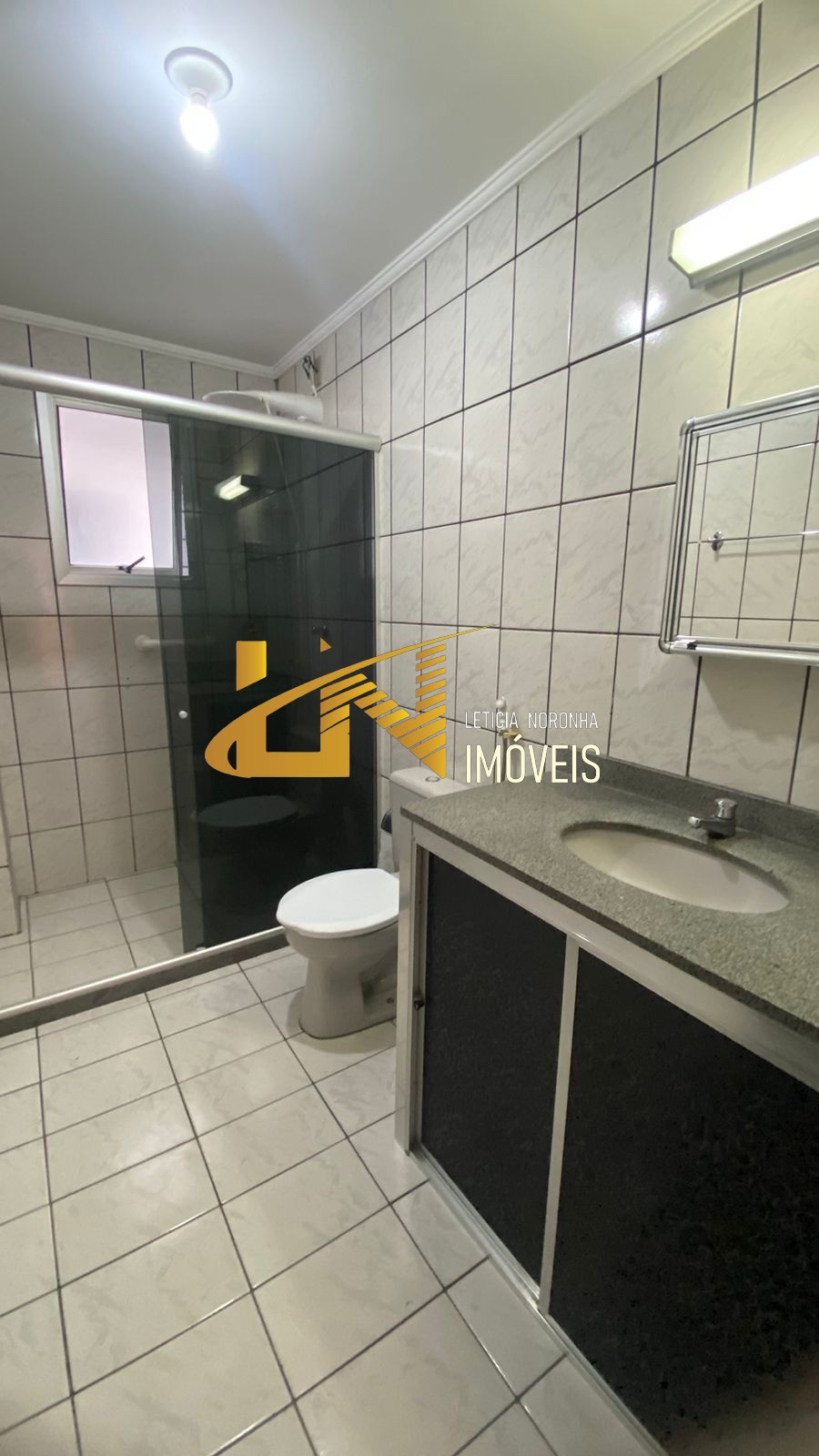 Apartamento à venda com 2 quartos, 64m² - Foto 11