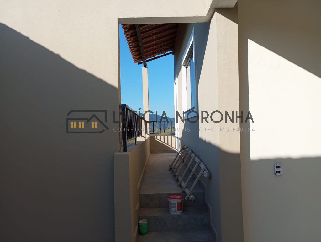 Casa à venda com 3 quartos, 160m² - Foto 3