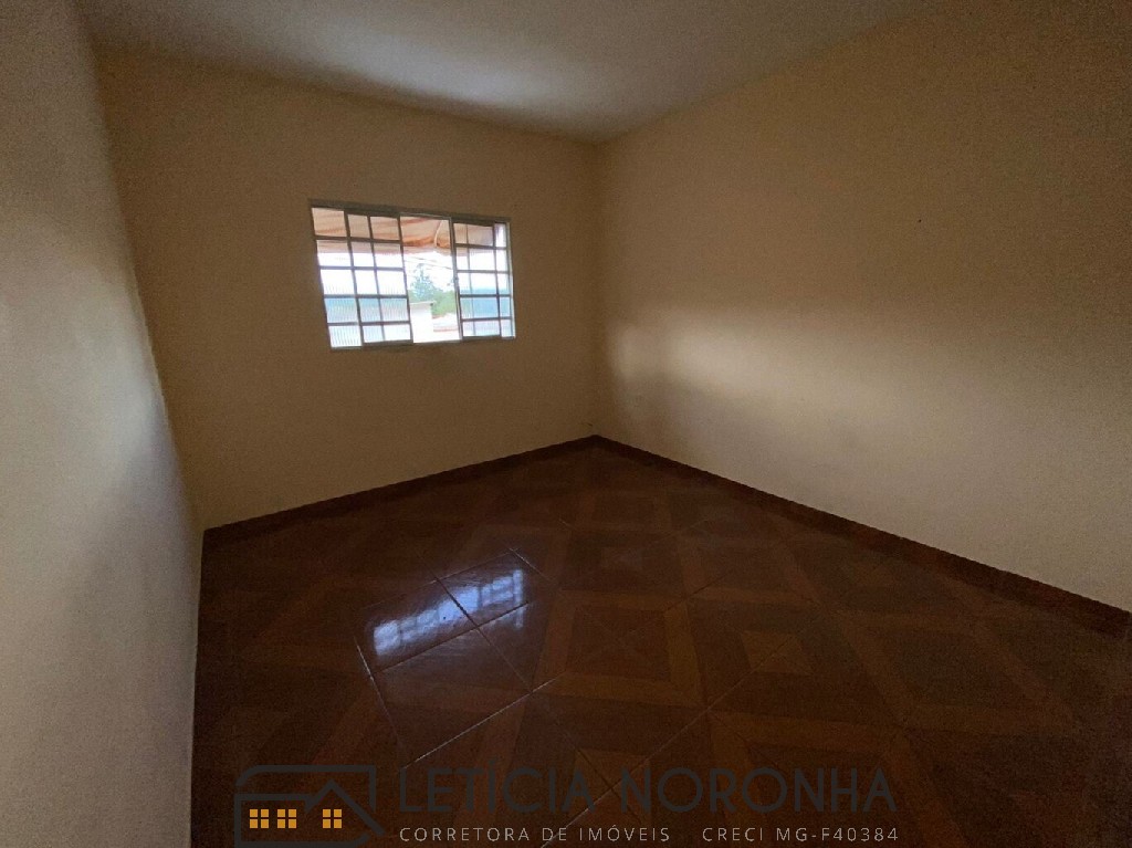 Casa para alugar com 2 quartos, 88m² - Foto 3