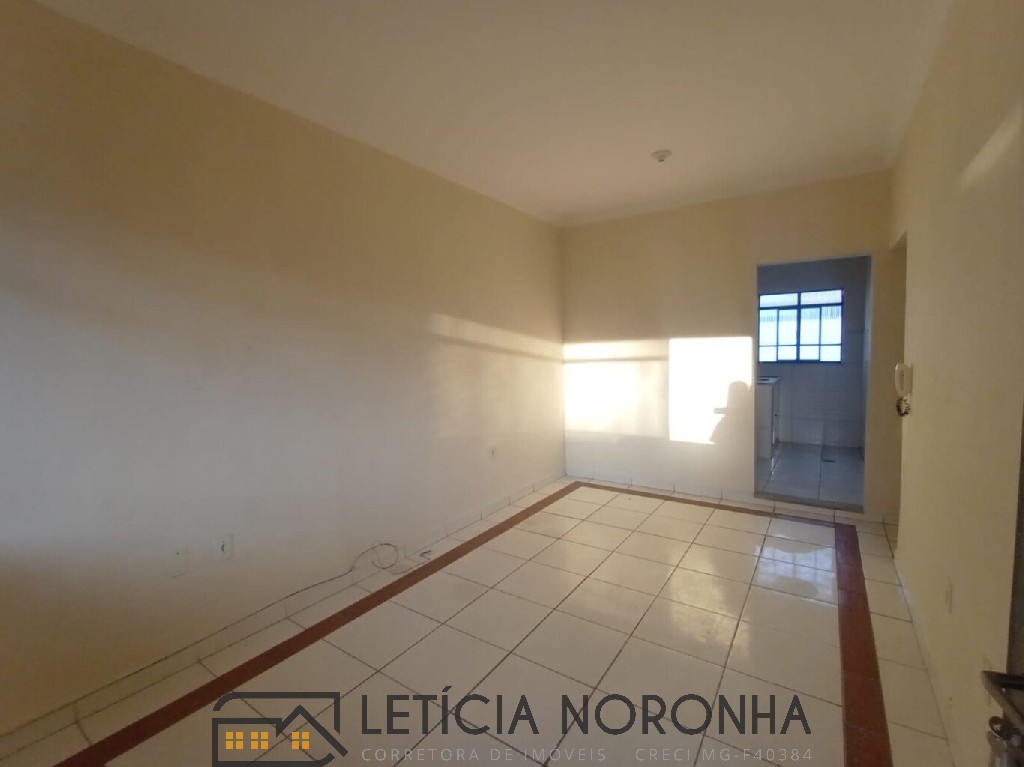 Apartamento para alugar com 2 quartos, 64m² - Foto 1