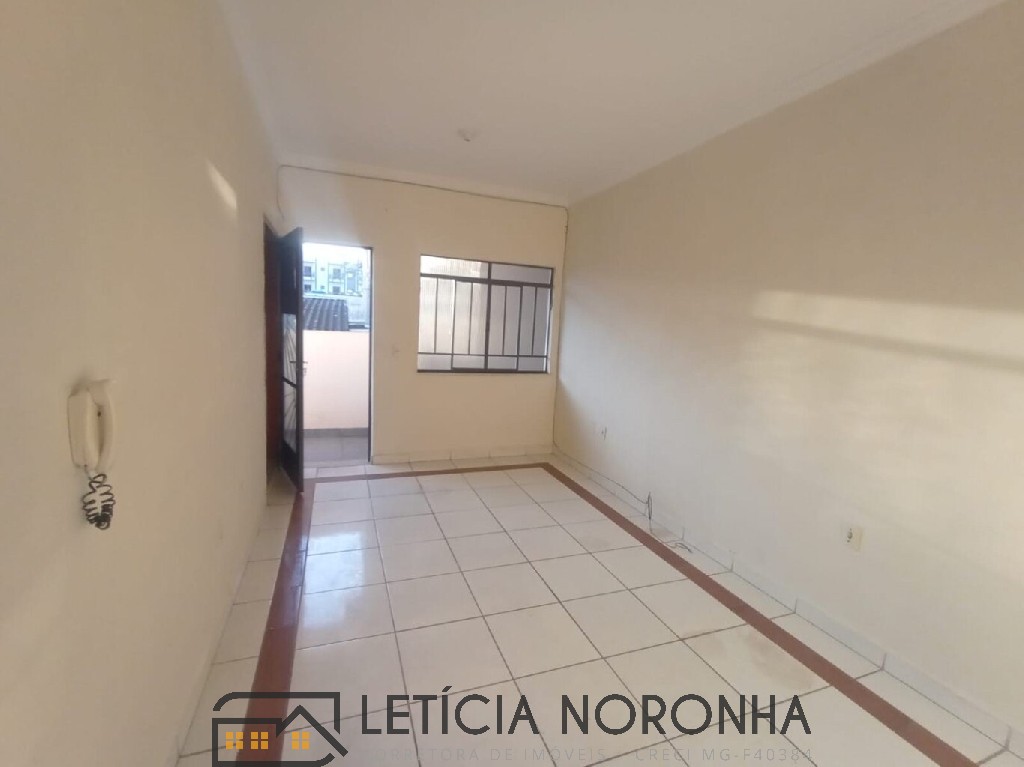 Apartamento para alugar com 2 quartos, 64m² - Foto 2