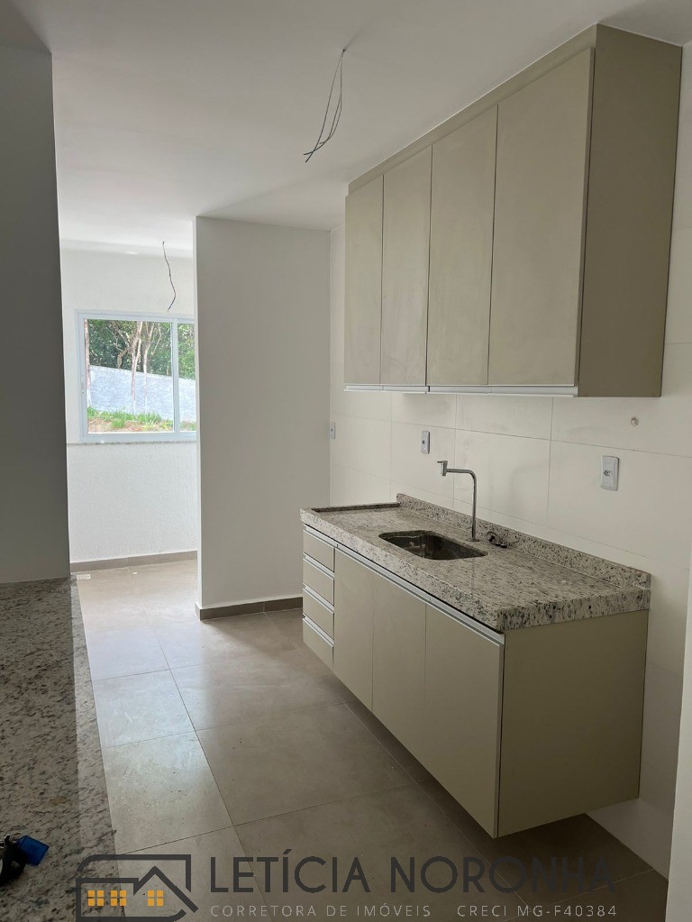 Apartamento à venda com 2 quartos, 81m² - Foto 11