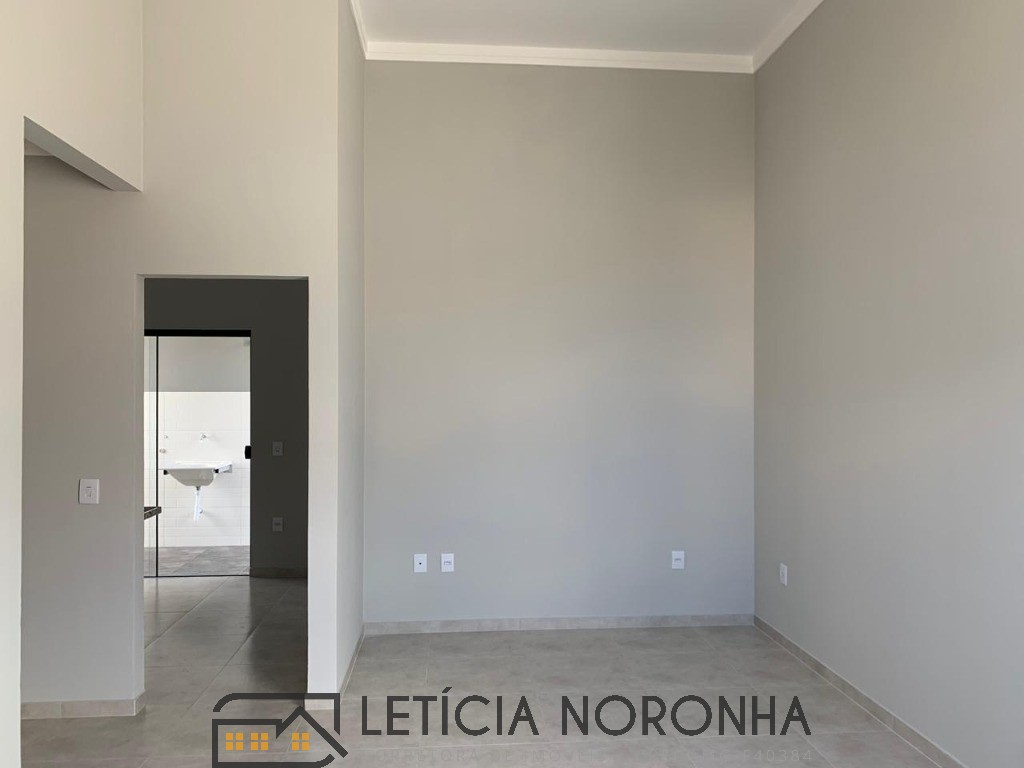 Casa à venda com 2 quartos, 95m² - Foto 4