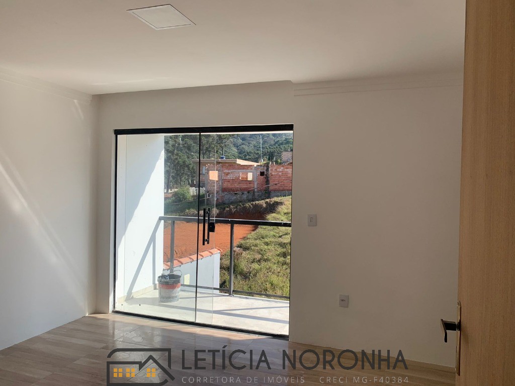 Casa à venda com 2 quartos, 140m² - Foto 14