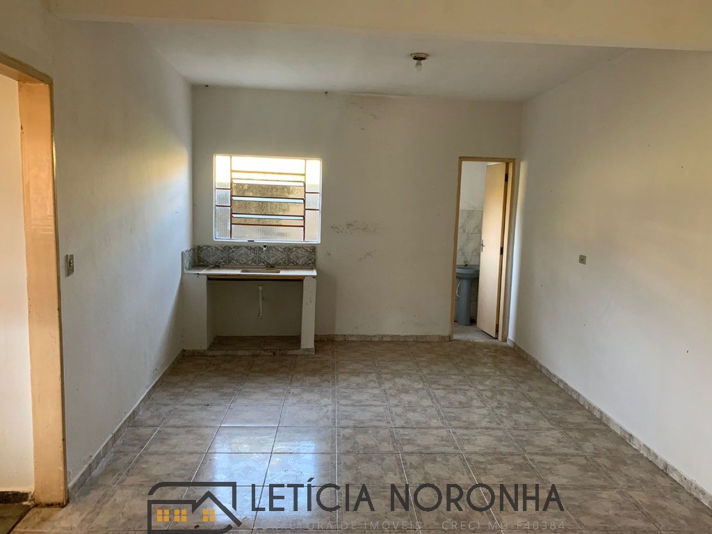 Casa à venda com 5 quartos, 173m² - Foto 12