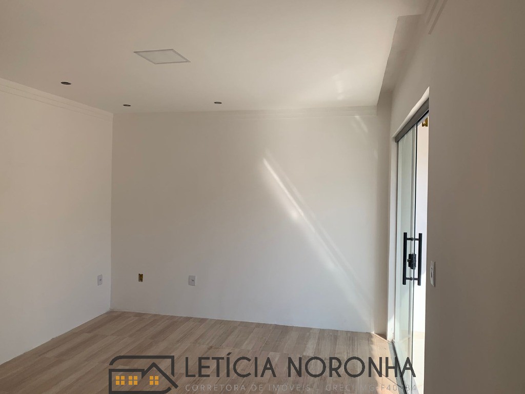 Casa à venda com 2 quartos, 140m² - Foto 13