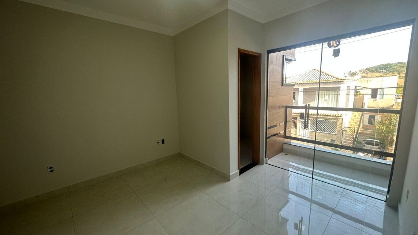 Casa à venda com 2 quartos, 70m² - Foto 33