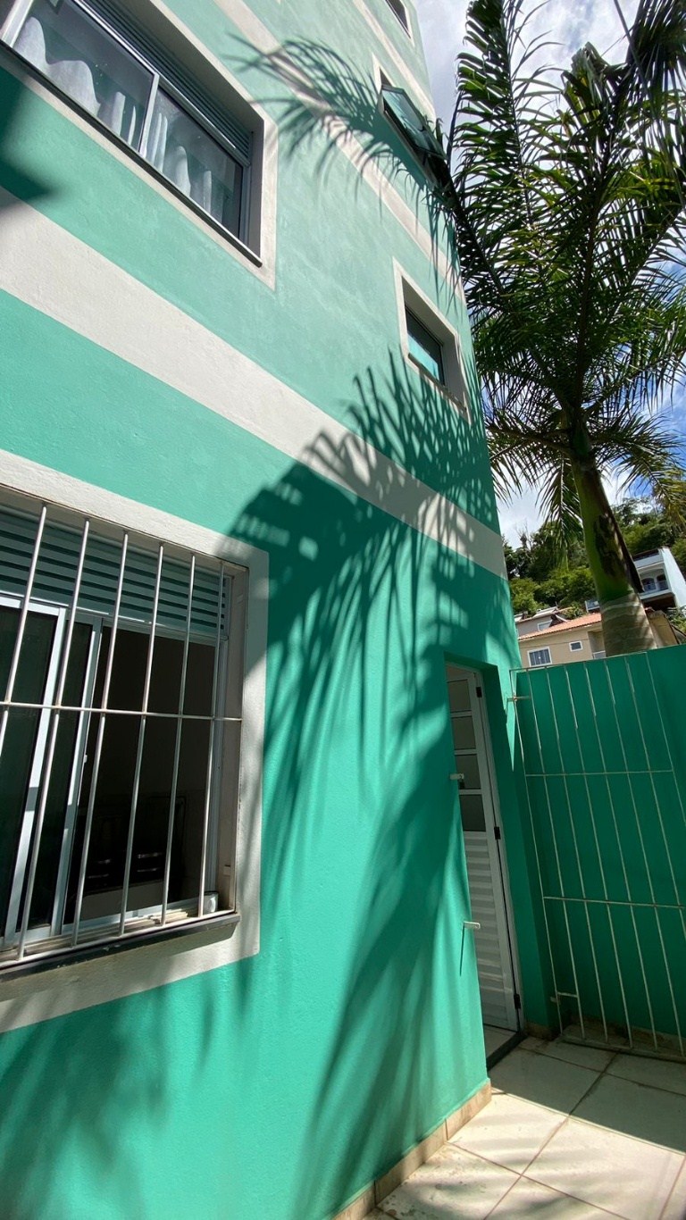 Apartamento à venda com 2 quartos, 64m² - Foto 6