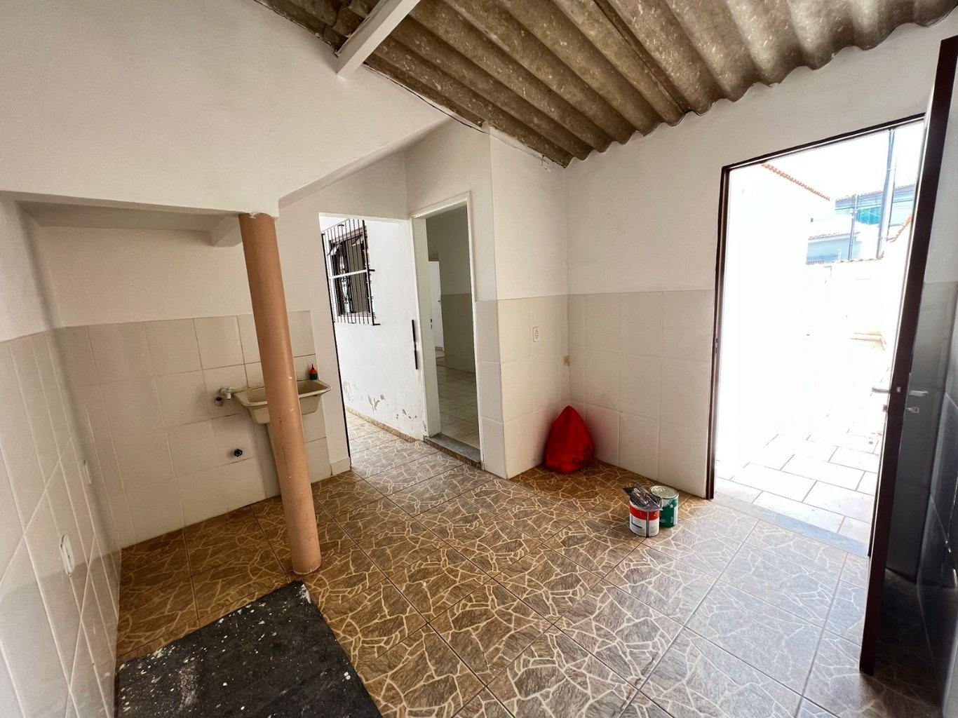 Casa à venda com 3 quartos, 161m² - Foto 13