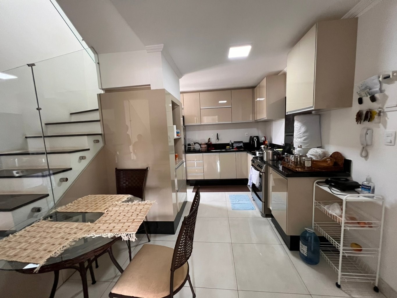 Apartamento à venda com 3 quartos, 250m² - Foto 6