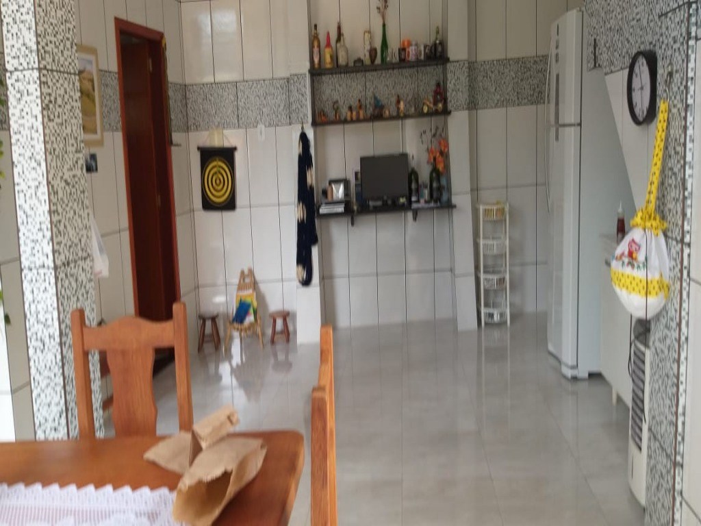 Casa à venda com 4 quartos, 150m² - Foto 8