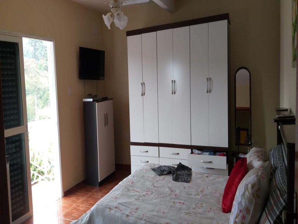 Casa à venda com 4 quartos, 150m² - Foto 10