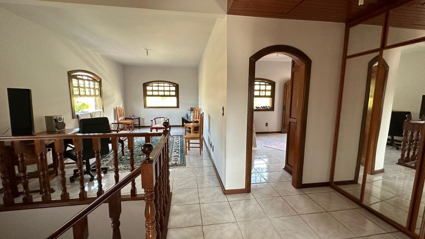 Casa à venda com 4 quartos, 359m² - Foto 33